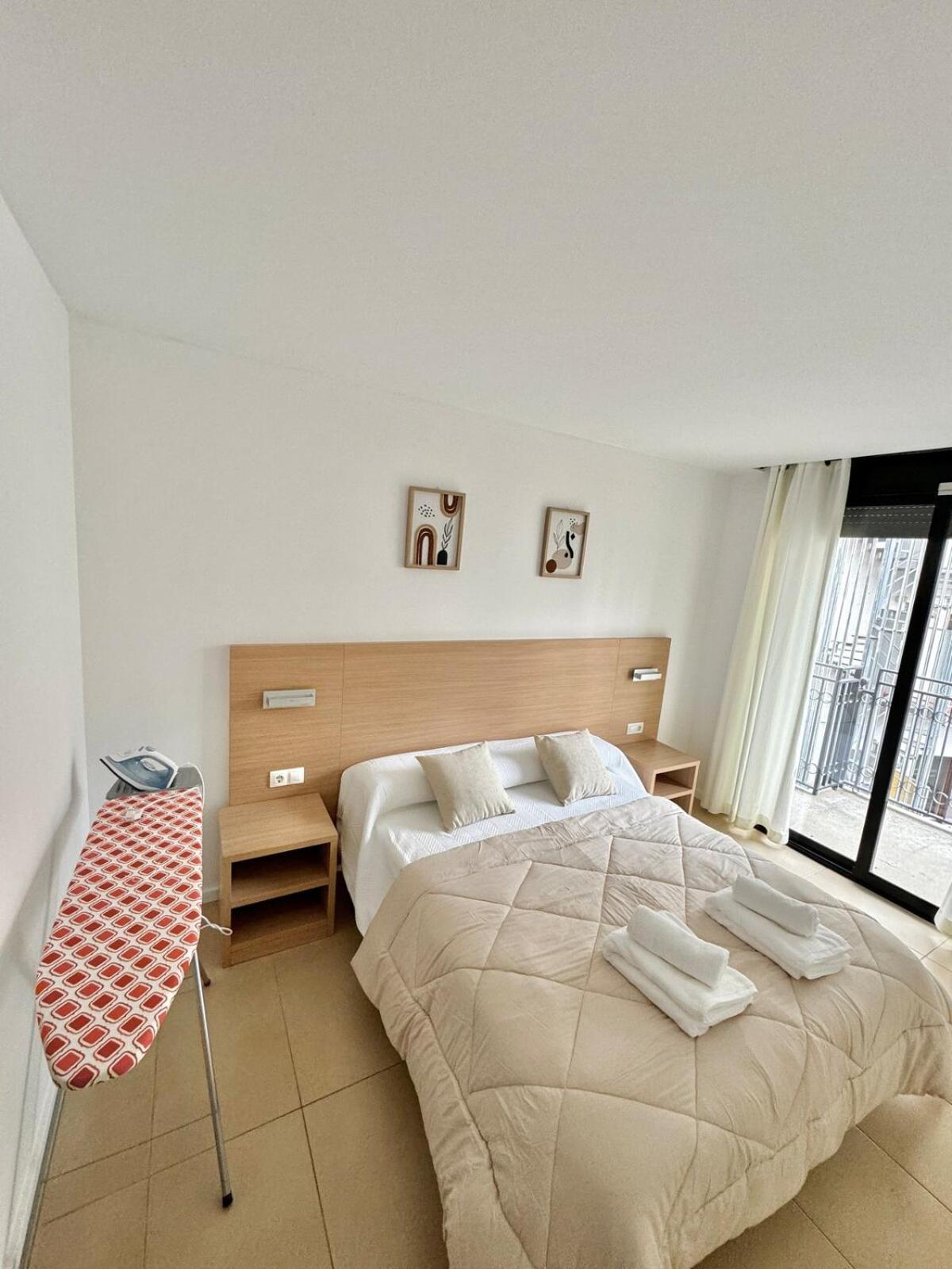 Cozy With Swimming Pool Appartamento